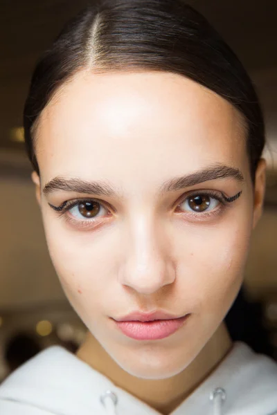 Look 12